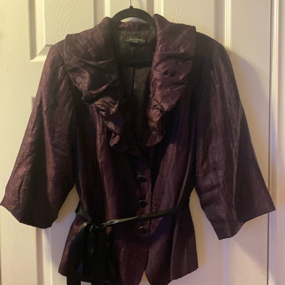 Blazer - Picture 1 of 7